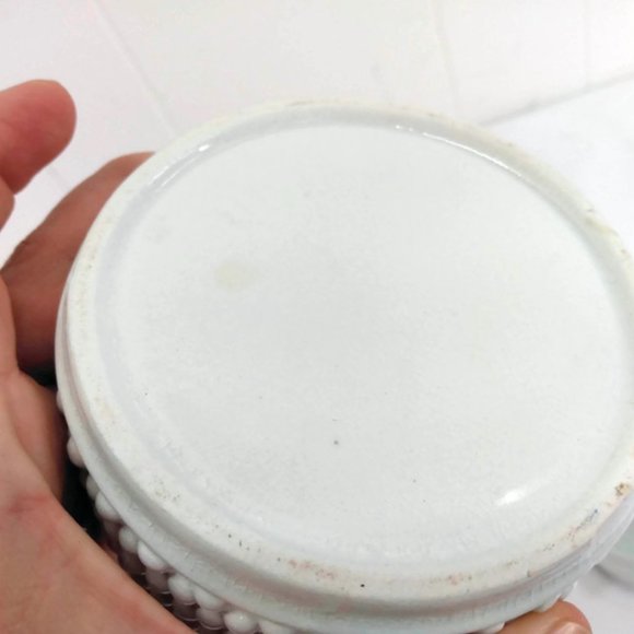 Vintage Ceramic Powder Trinket Lidded Jewelry Box - Picture 4 of 5